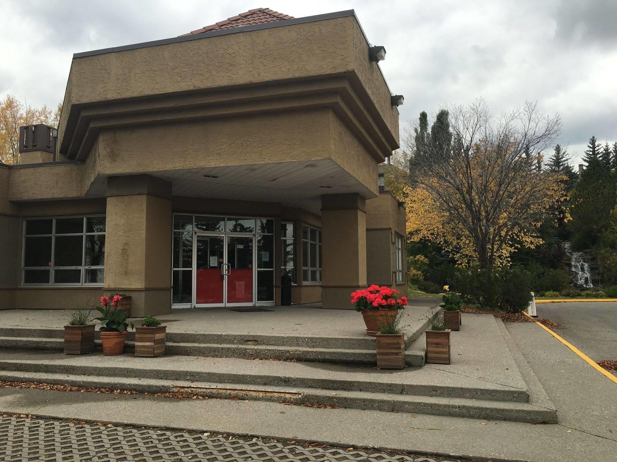 Olympic Suites YYC Exterior foto